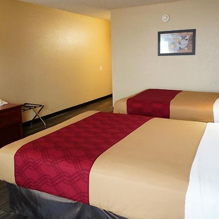 Econo Lodge Inn & Suites Kearney Luaran gambar