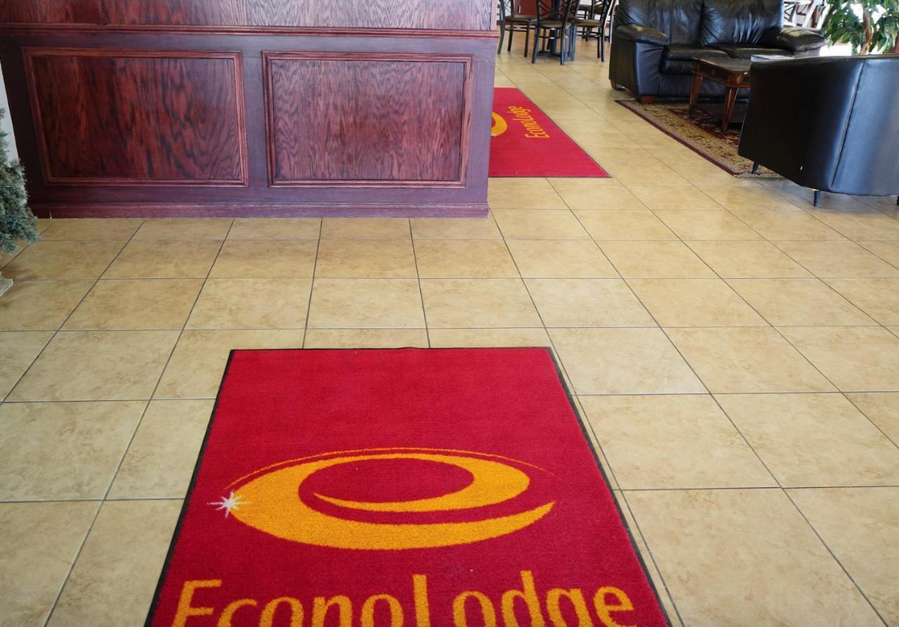 Econo Lodge Inn & Suites Kearney Luaran gambar