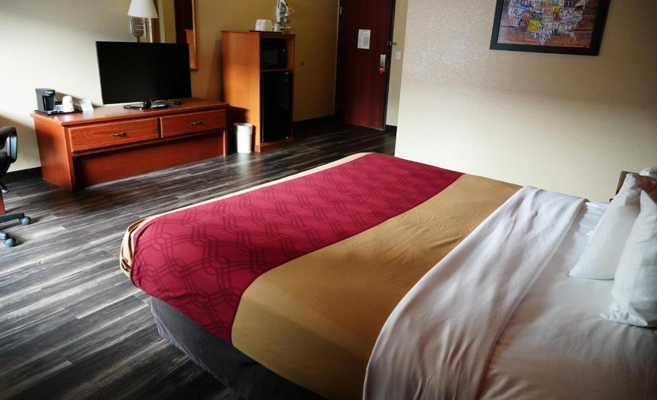 Econo Lodge Inn & Suites Kearney Luaran gambar