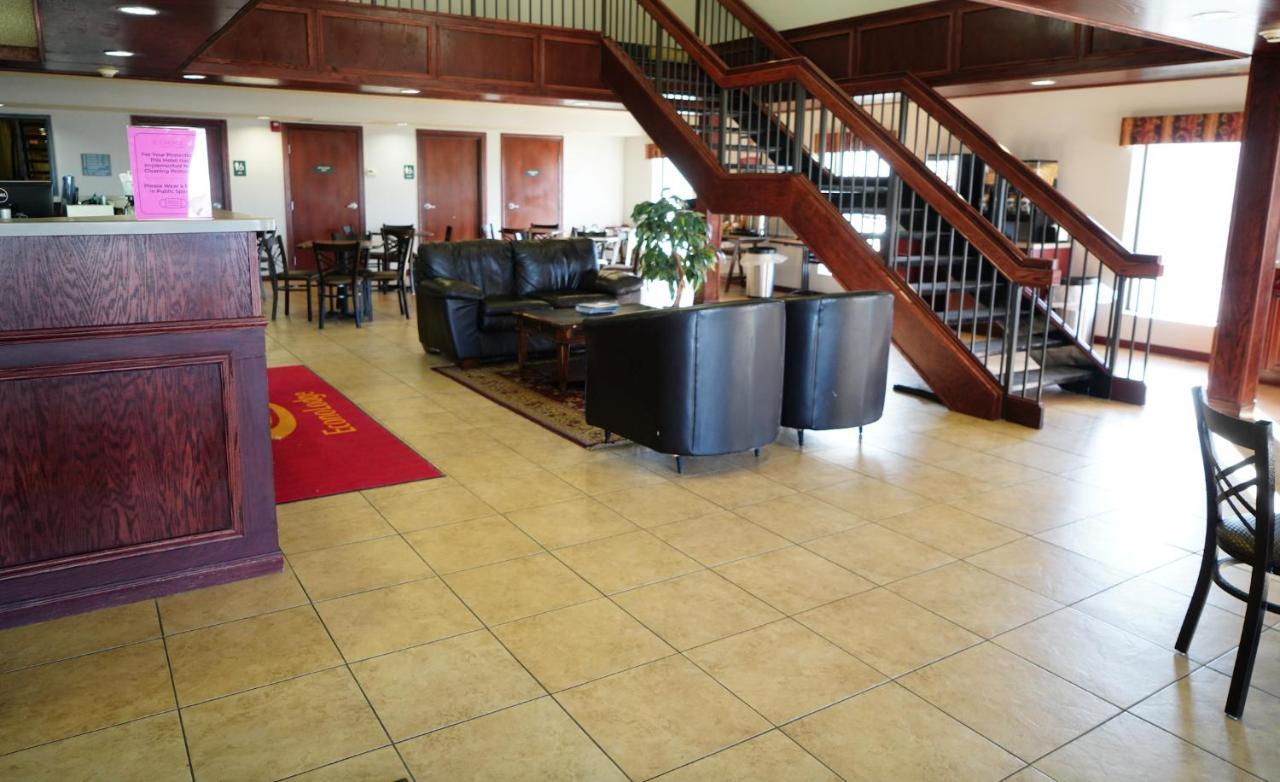 Econo Lodge Inn & Suites Kearney Luaran gambar