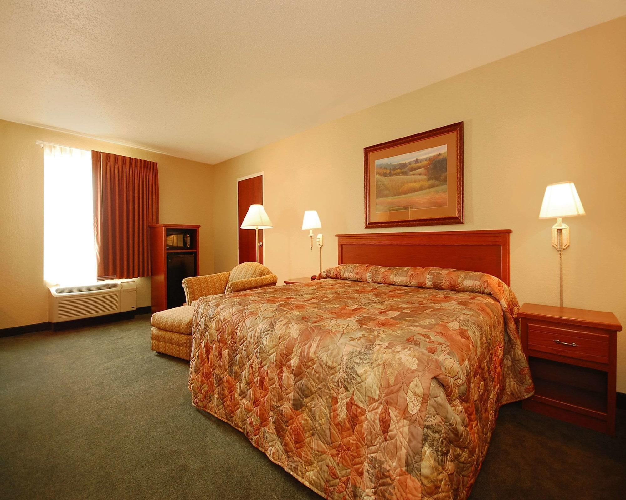 Econo Lodge Inn & Suites Kearney Luaran gambar