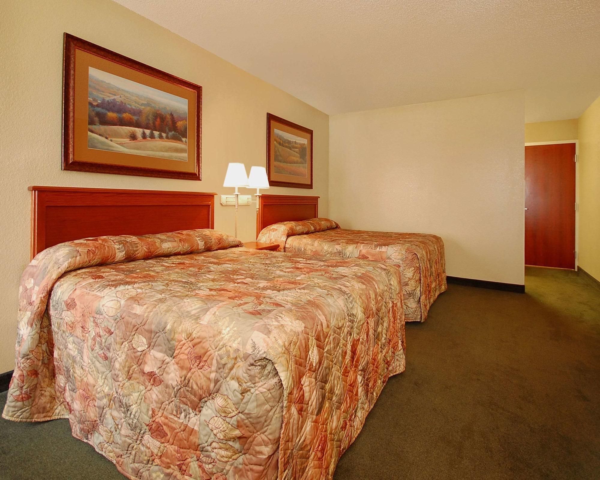 Econo Lodge Inn & Suites Kearney Luaran gambar